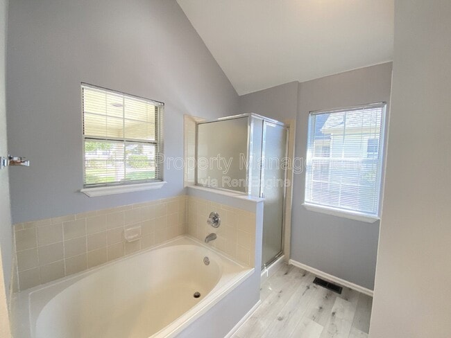 Building Photo - 1210 E 130th Ave