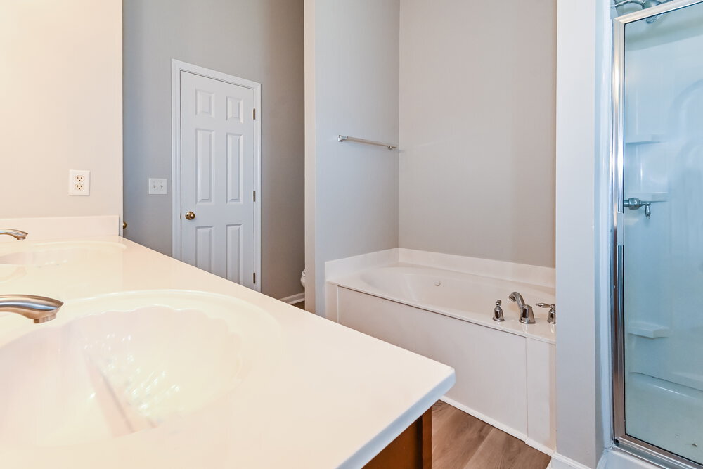 Building Photo - 1812 Cherry Creek Dr