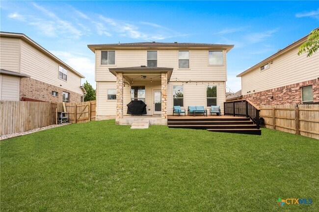 Building Photo - 5221 Cicero Dr
