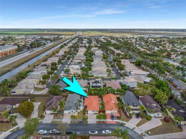 Building Photo - 15561 SW 144th Terrace