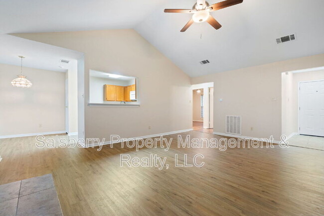 Building Photo - 255 Barclay Ave