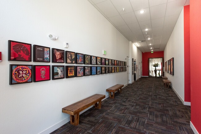 Building Photo - 3500 S Corona St