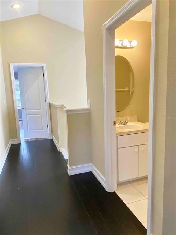 Building Photo - 10503 Chilmark Way