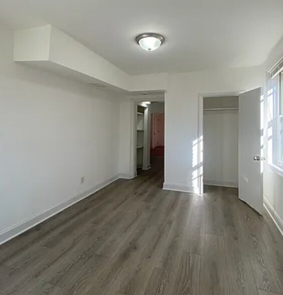 Building Photo - 3217 Dubois Pl SE