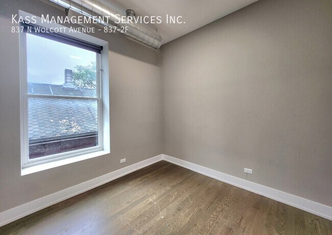 Building Photo - 837 N Wolcott Ave