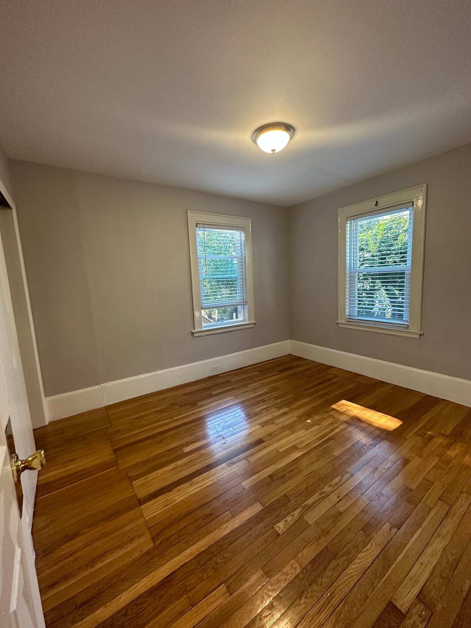 Building Photo - 36 Lexington Ave