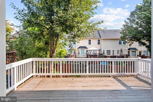Building Photo - 7439 Heatherfield Ln