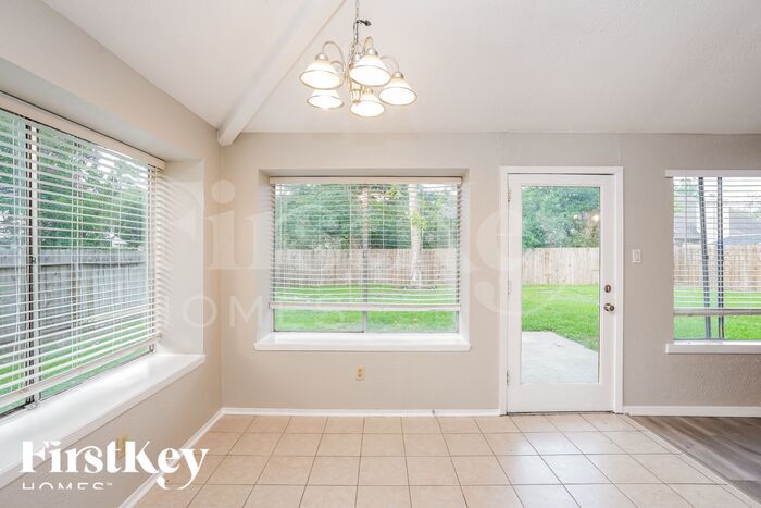 Building Photo - 9614 Pale Star Dr