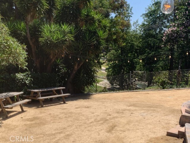 Building Photo - 16801 E Buena Vista Ave