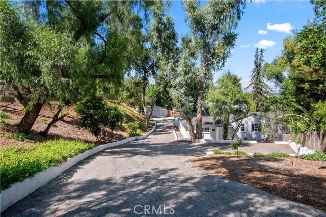 Building Photo - 4800 Brewster Dr