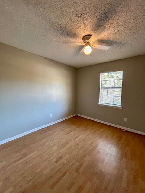 Building Photo - 4129 Pebble Creek Dr