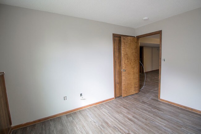 Building Photo - 213 E El Cortez Dr