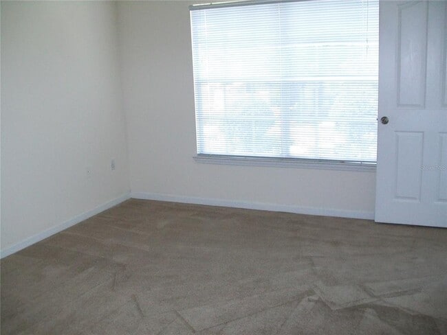 Building Photo - 12807 Madison Pointe Cir