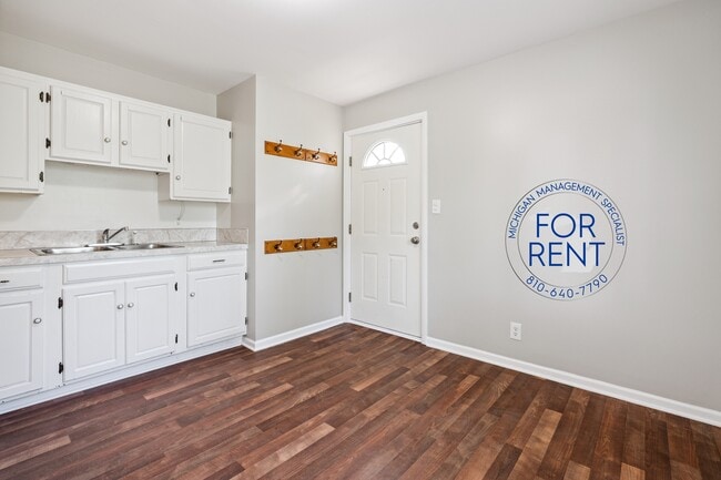 Building Photo - 3062 Walton Ave
