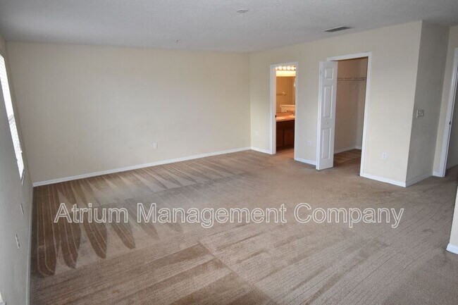 Building Photo - 331 Freedom's Ring Dr