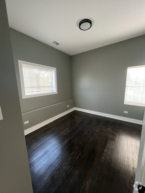 Building Photo - 2 bedroom in Chicago IL 60623