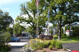 Primary Photo - Cedar Green Apartments