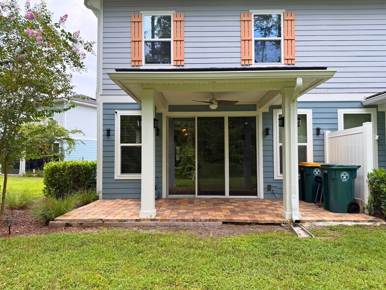 Building Photo - 7161 Jareth Dr