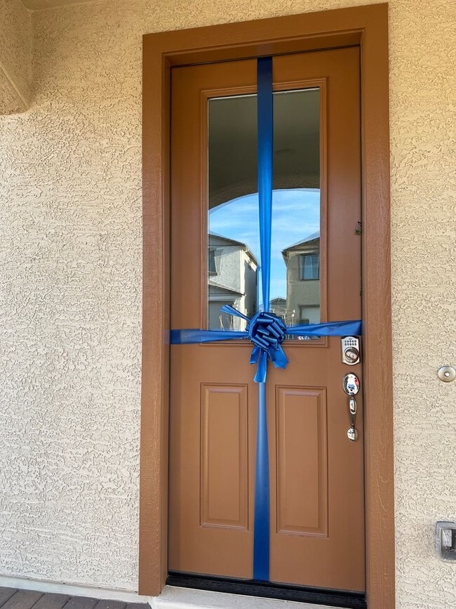 Building Photo - SENTERO CROSSING 3 bed 2 bath home