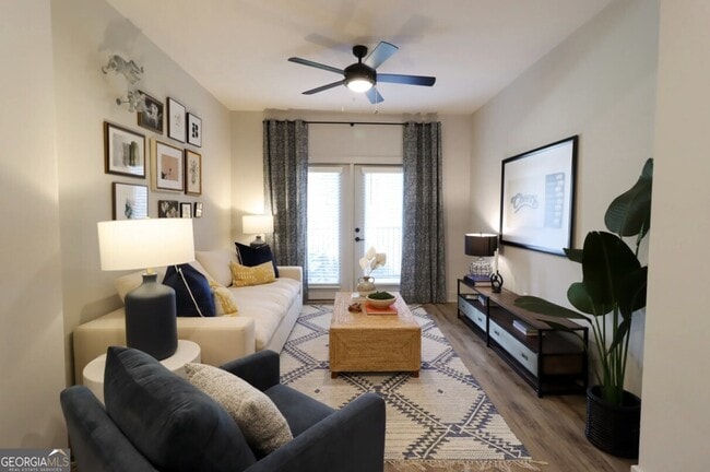 Building Photo - 300 Hwy 81