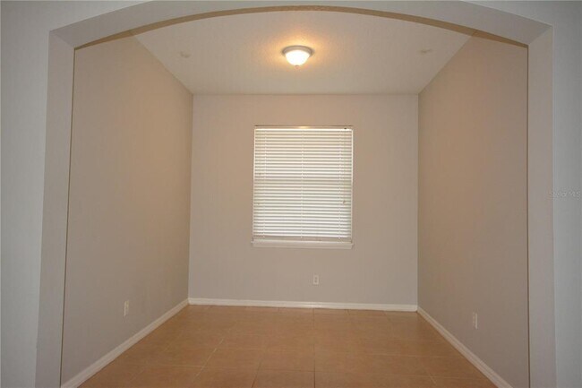 Building Photo - 3476 Gerber Daisy Ln