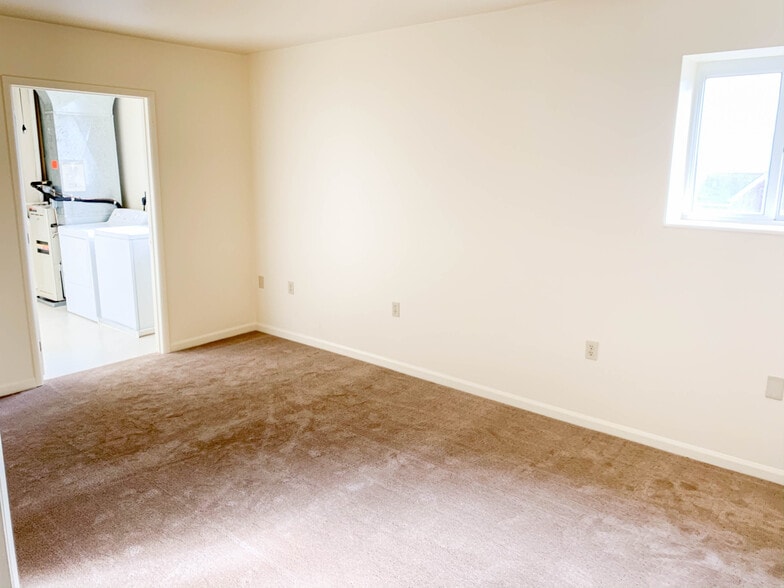 Building Photo - 2800 Houston St