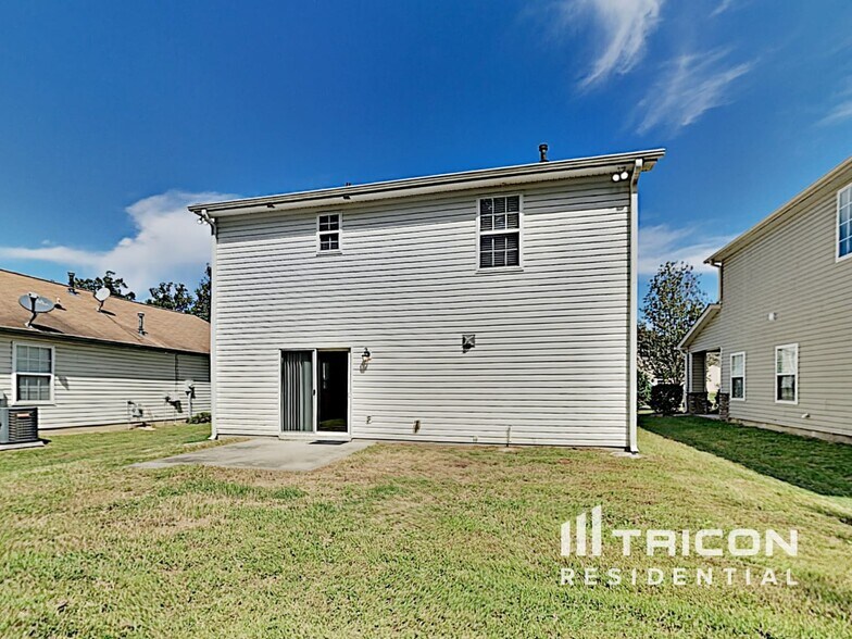 Building Photo - 4527 Red Hook Rd
