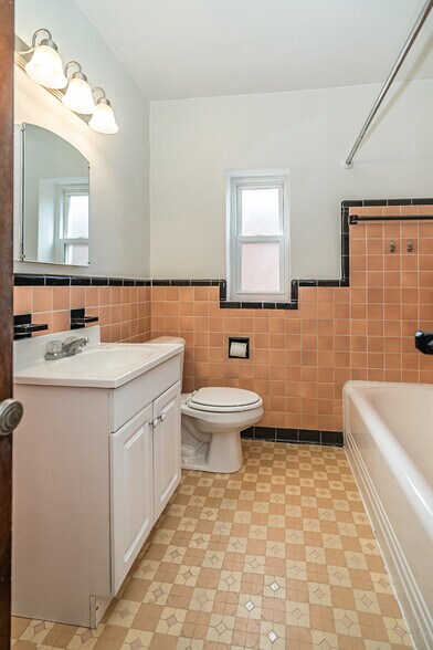 Building Photo - 6525 Devonshire Ave