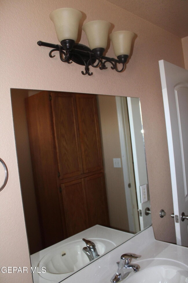 Building Photo - 4056 Tibuni Pl