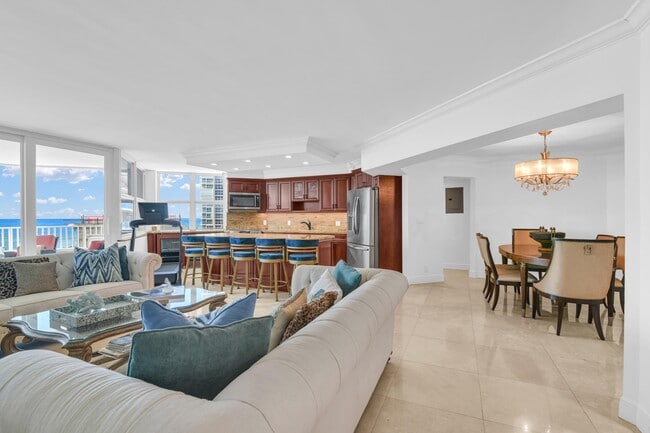Building Photo - 1340 S Ocean Blvd