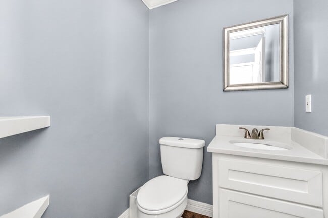 Building Photo - 12418 Mill Ridge Dr