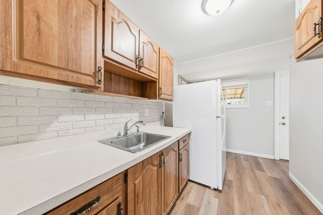 Building Photo - 133 Perthshire Rd