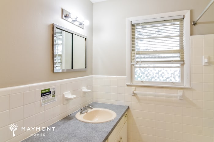 Building Photo - 109 Woodley Ave