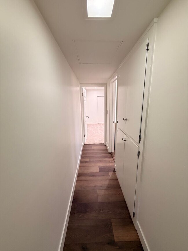 Building Photo - Beautiful 4 Bedroom Cypress House For Rent-Completely Remodeled!