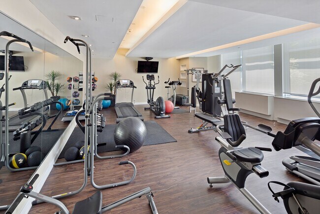 Building Photo - 163 Washington Ave