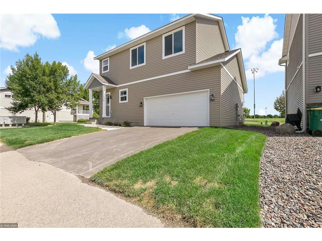 Building Photo - 2768 Clover Ridge Dr