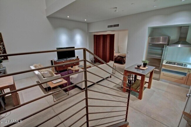 Building Photo - 4747 N Scottsdale Rd