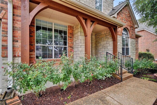 Building Photo - 2814 Cool River Loop