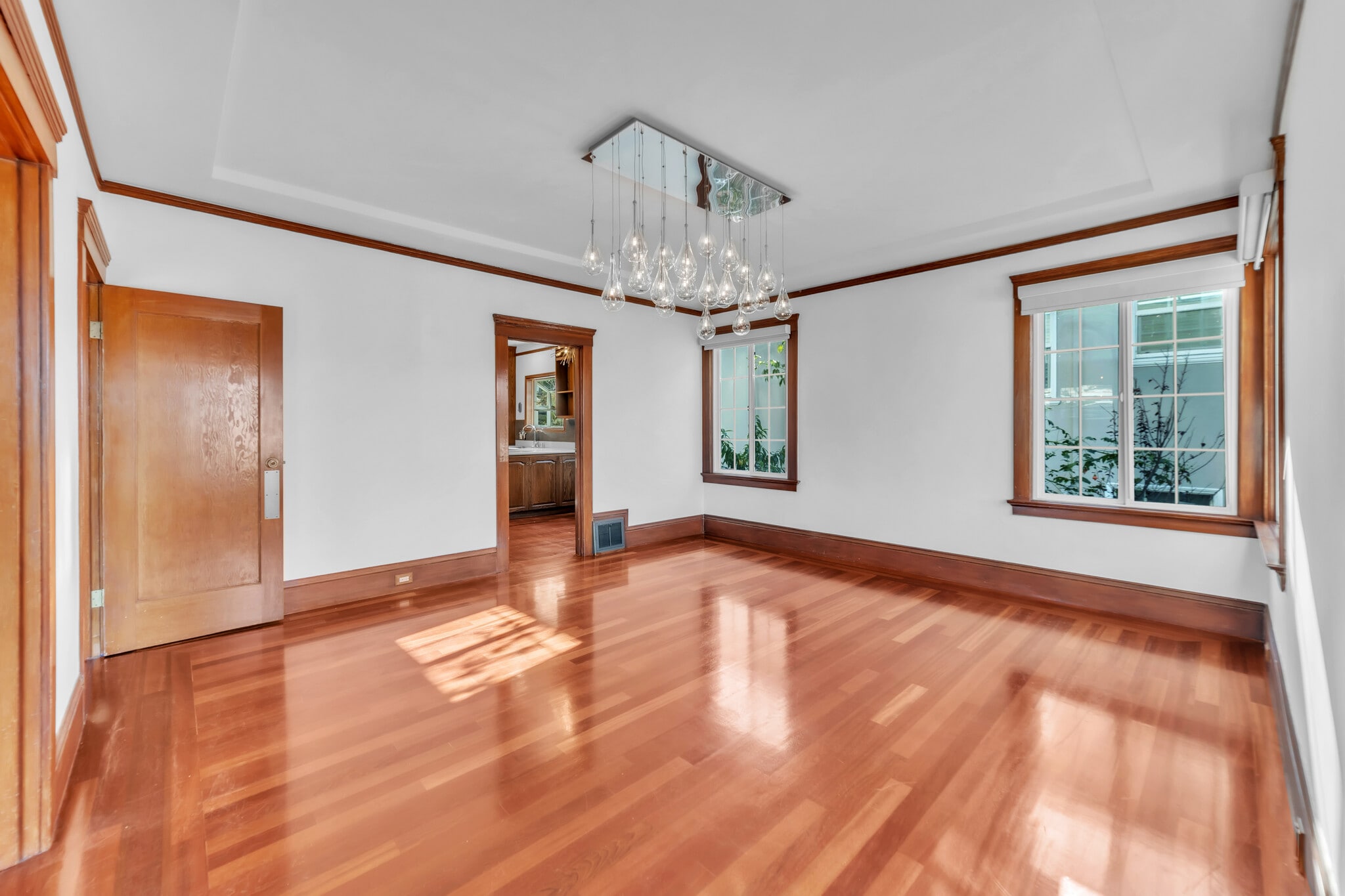 Dining room - 80 Corona St