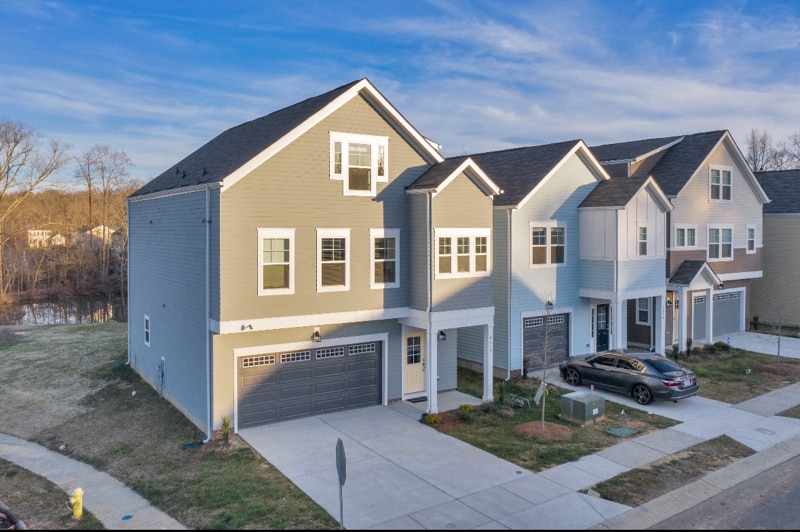 Building Photo - 9038 Henry Thoreau Rd