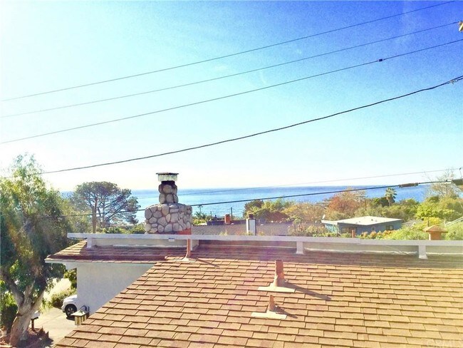 Building Photo - 31503 Shrewsbury Dr