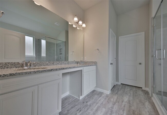 Building Photo - 4814 Vergano Villa Dr