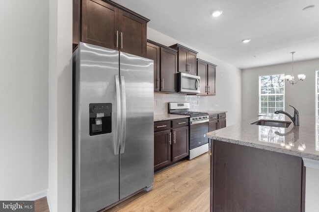 Building Photo - 1756 Red Fox Trl