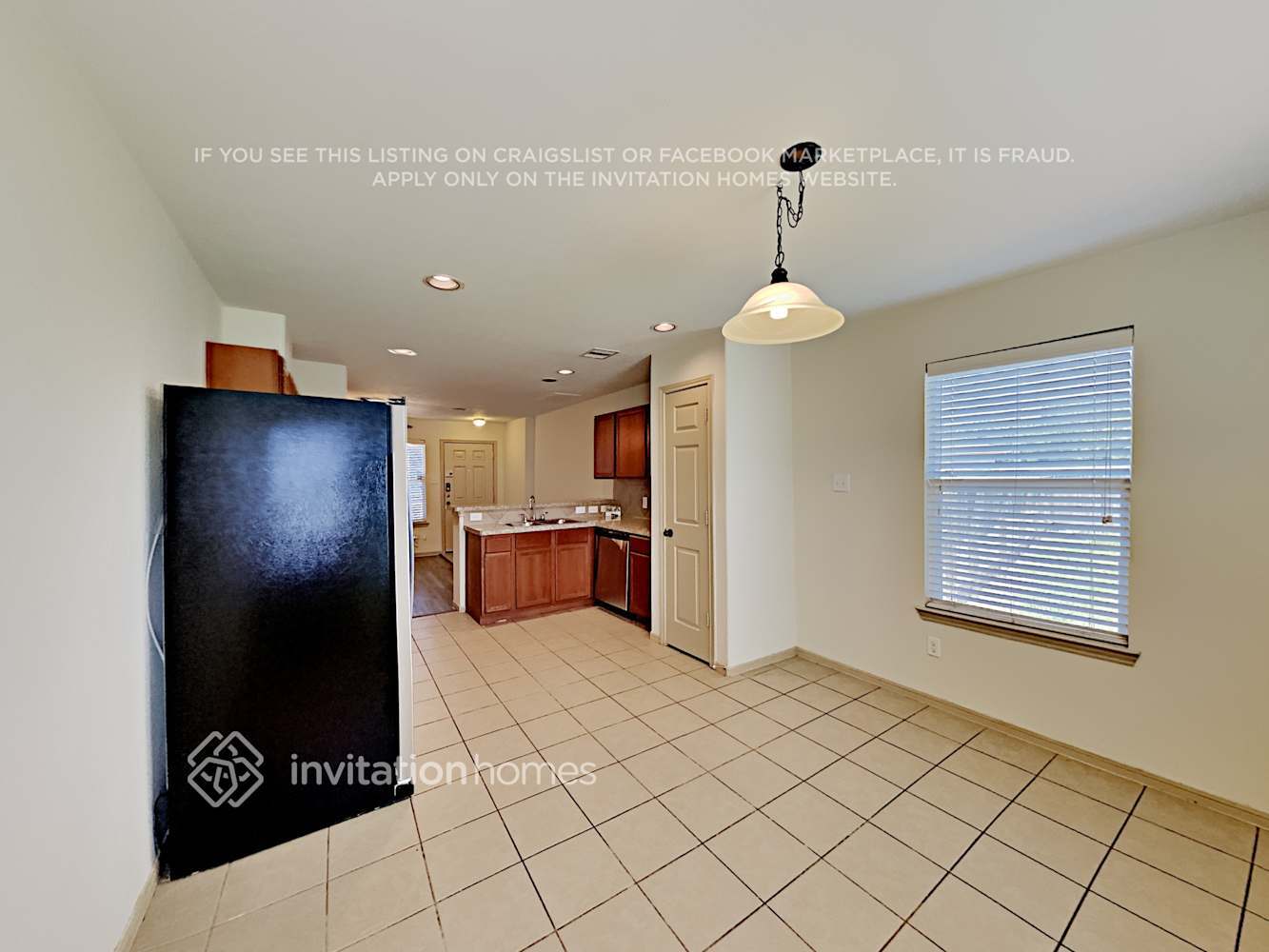 Building Photo - 1042 Bahia Vista Dr