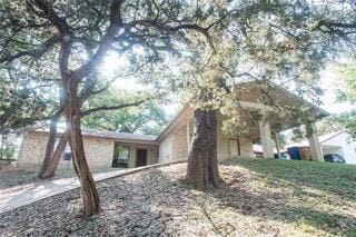 Building Photo - 5401 Brompton Cir