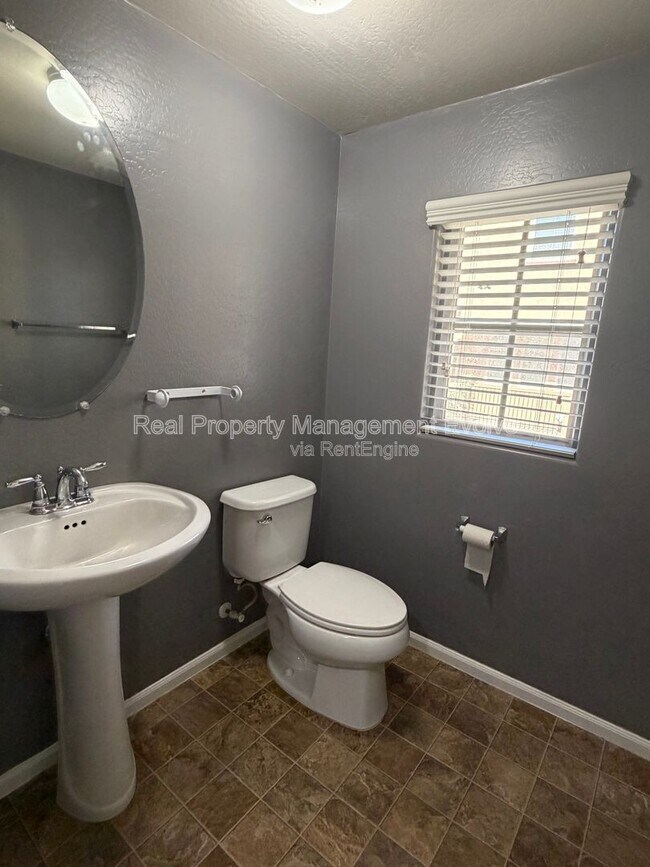 Building Photo - 7724 W Pipestone Pl