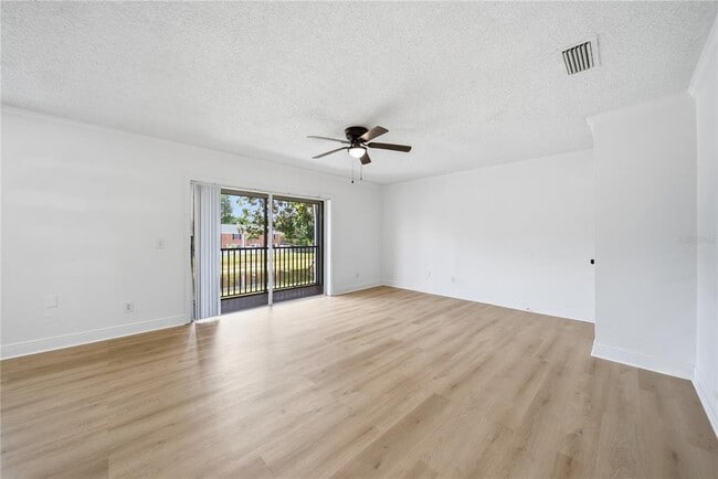 Building Photo - 13690 Orange Sunset Dr