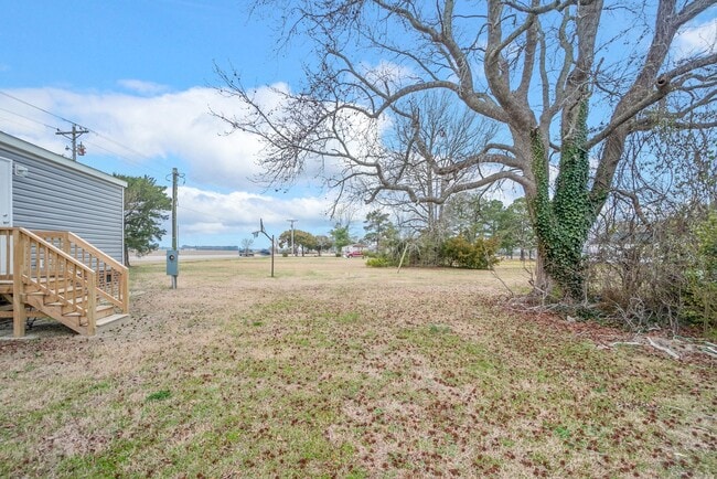 Building Photo - 2446 Peartree Rd