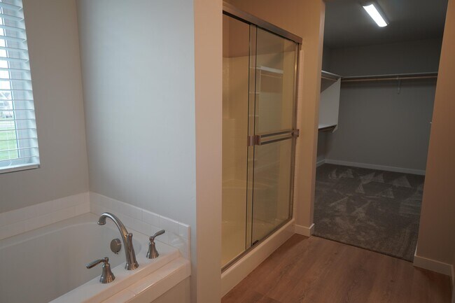 Building Photo - 5051 W Ladle Rapids St