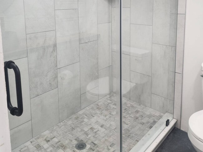 Building Photo - 8753 Como Lake Dr